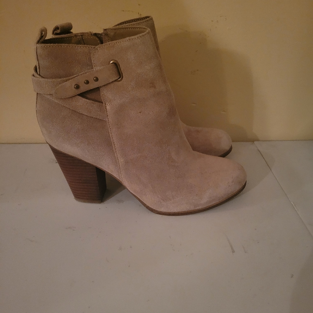 Michael by .michael Shannon boot